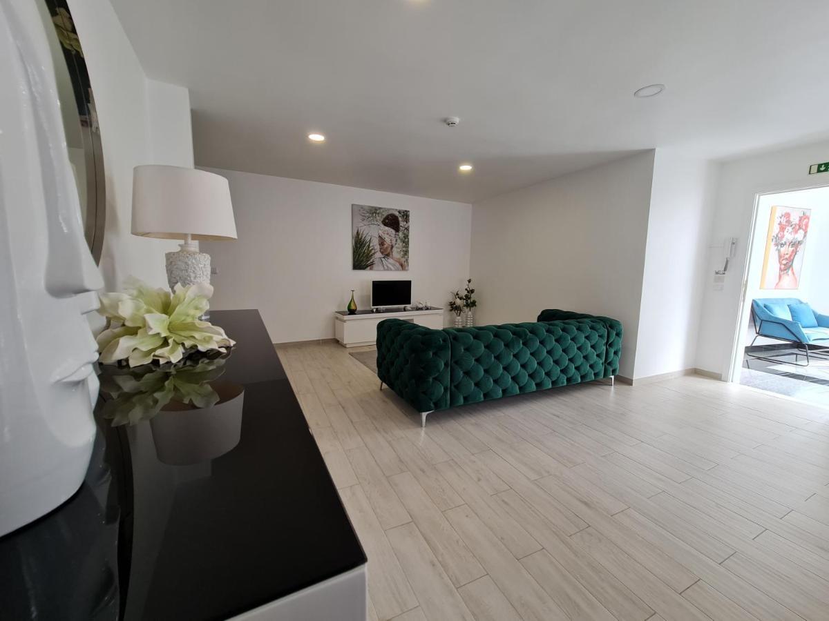 Espirito Santo - Al Apartment Ponta Delgada  Bagian luar foto
